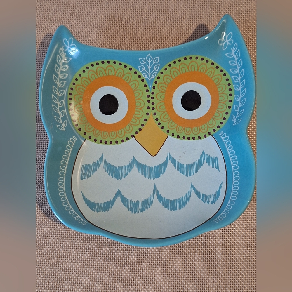 Colorful Owl Shaped Plate
